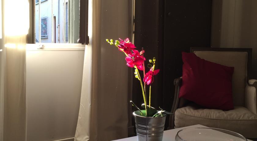Charmants Appartements Centre Ville Montpellier Quarto foto